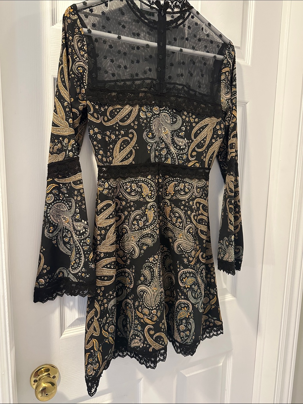 CUPCAKES AND CASHMERE Black Paisley Lace Long Sleeve Mini Dress SzS Feminine EUC - Picture 4 of 17